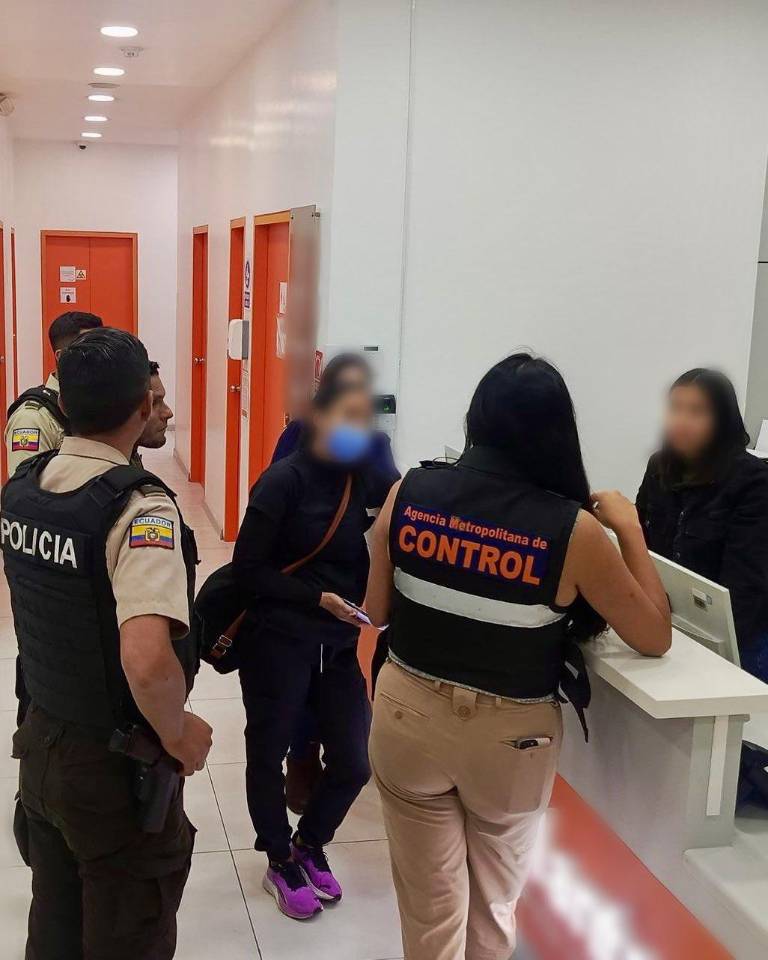 $!Intervención municipal y policial.