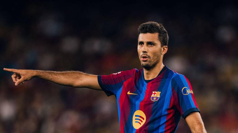 En el debut de Rodri, el FC Barcelona venció al Athletic Club y recuperó el liderato de LaLiga