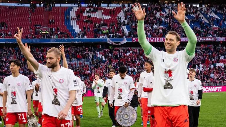 Jugadores de Bayern Múnich celebrando el título de la Bundesliga.