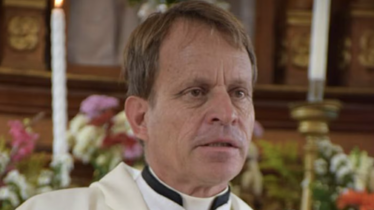 Esto se conoce sobre el asesinato del padre Maximiliano Estupiñán en Quito