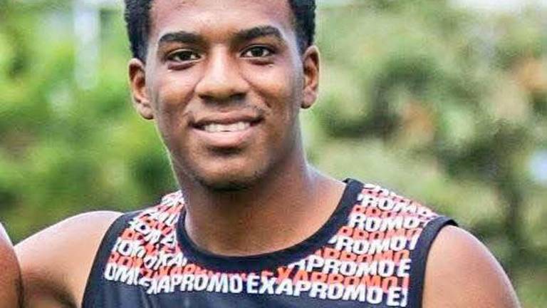 ¿Quién era Maicol Valencia, el futbolista asesinado en la masacre de Manta?