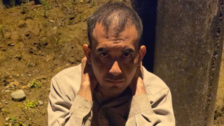 Capturan a un tercer reo de seis fugados de la cárcel de Santo Domingo tras perforar una pared