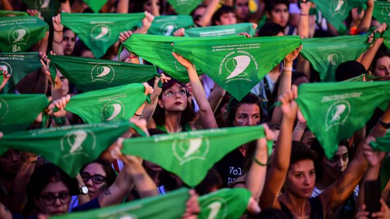 Presidente argentino anuncia nuevo proyecto de ley para legalizar el aborto