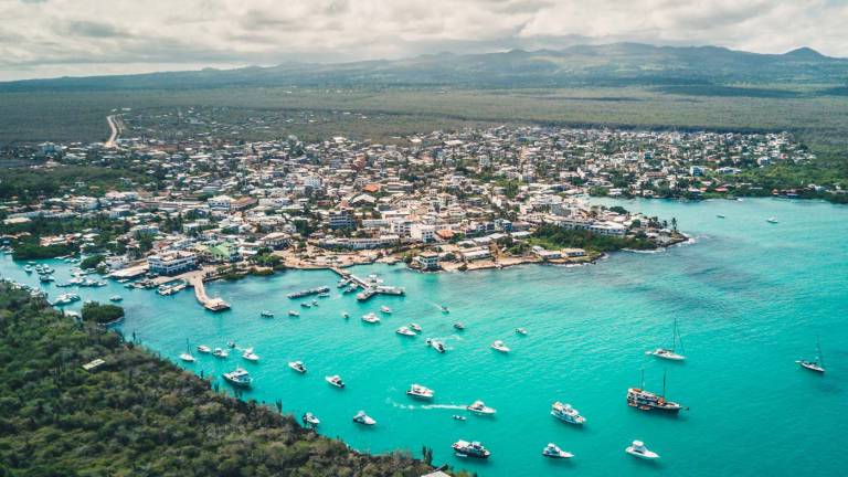 Galápagos es la primera provincia en terminar la Fase 1 del plan de vacunación contra la COVID-19