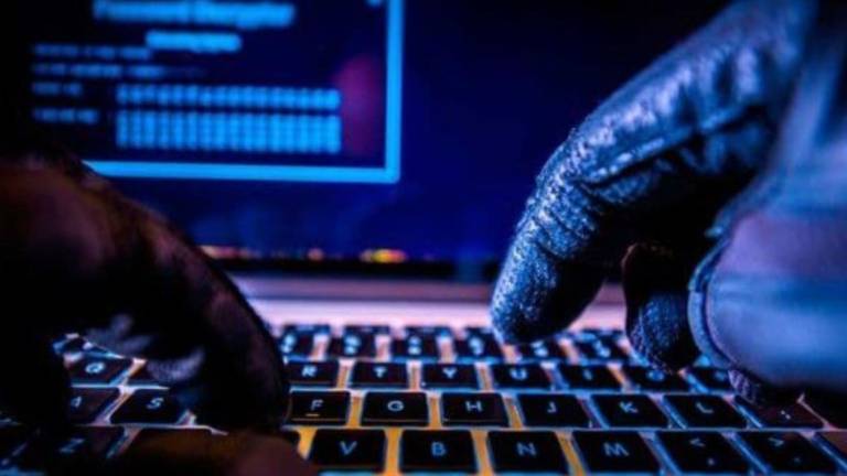 Mientras hackers chinos ponen en peligro a América, hay alerta sobre gravedad del COVID-19 en el continente