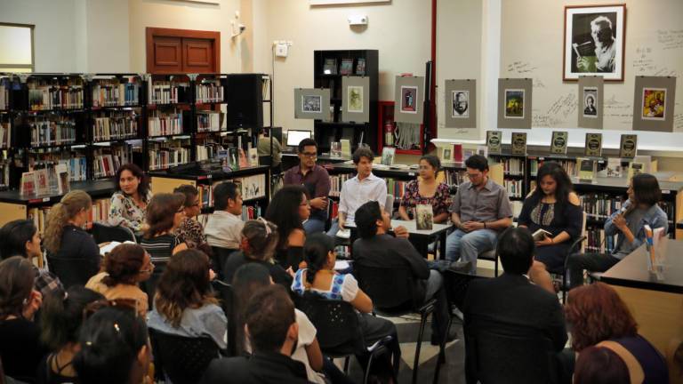 ¿En Guayaquil hay espacios para leer, escribir y compartir en torno a la literatura?