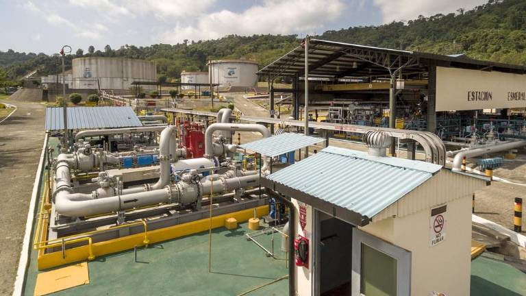 Noboa modifica el reglamento de precios de combustibles para el sector eléctrico