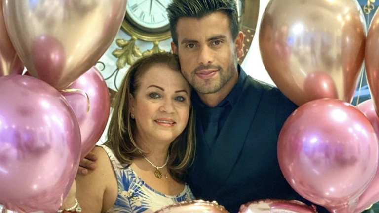 Mamá de Efraín Ruales tras cinco años de la muerte del actor: 'Dejó huellas profundas de amor'