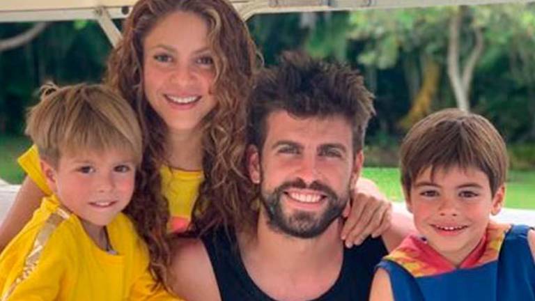 Hijo de Shakira llora al separase de la cantante para pasar las fiestas con Gerard Piqué