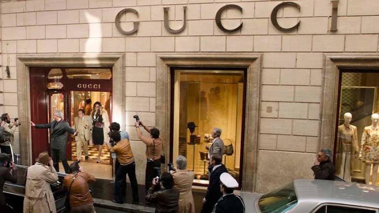 preferible seno Dispersión Gucci, pisando fuerte en el luxury fashion market