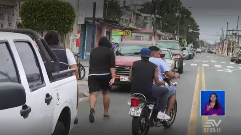 VIDEO: Equipo de Ecuavisa es víctima de un asalto, durante cobertura en Guayaquil