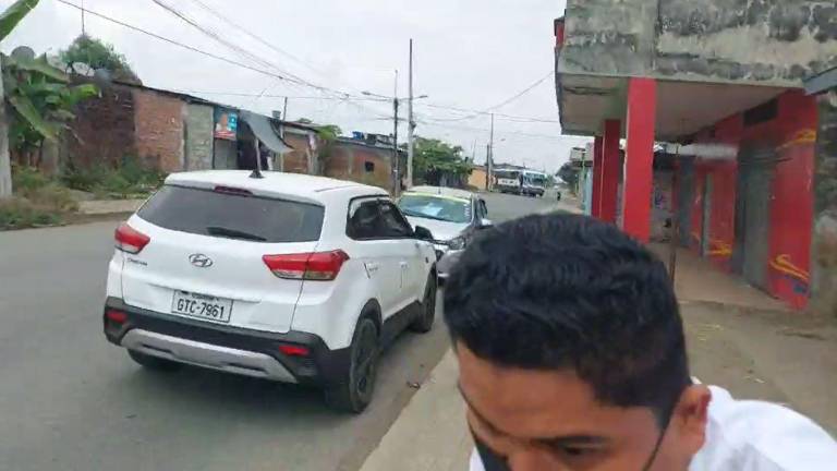 Asaltan a periodista durante transmisión en vivo en Babahoyo