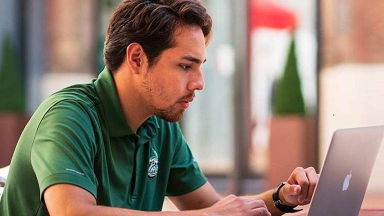 Becas Senescyt: Universidad de Nebrija impulsa la formacion en ecuador.