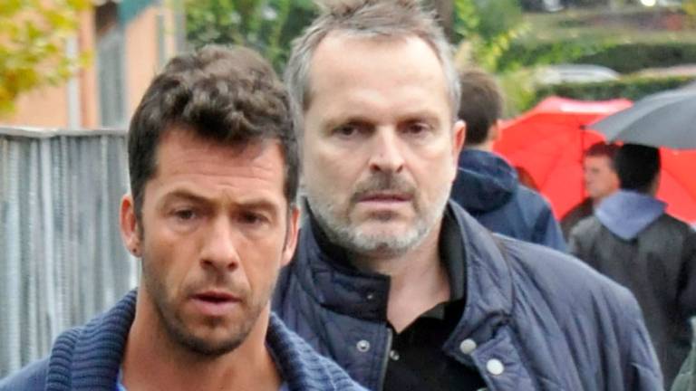 Comienza el juicio por la filiación de los hijos de Miguel Bosé y Nacho Palau