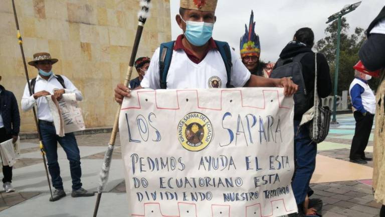 Representantes de la nacionalidad Sapara exigen a Gobierno revertir adjudicación de tierras