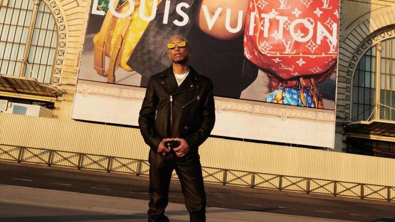 El desembarco del cantante Pharrell Williams en Louis Vuitton agita la moda parisina