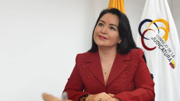 Presidenta de la Judicatura renuncia tras criticar sentencia de la Corte Constitucional