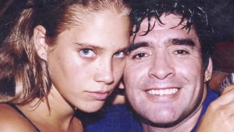 Yo una niña. Él un extranjero, rico. No podía decirle que no: exnovia cubana de Maradona cuenta su historia