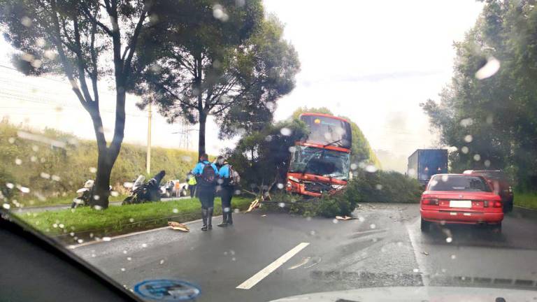 Tres accidentes de tránsito entre la noche del viernes y el sábado de Quito