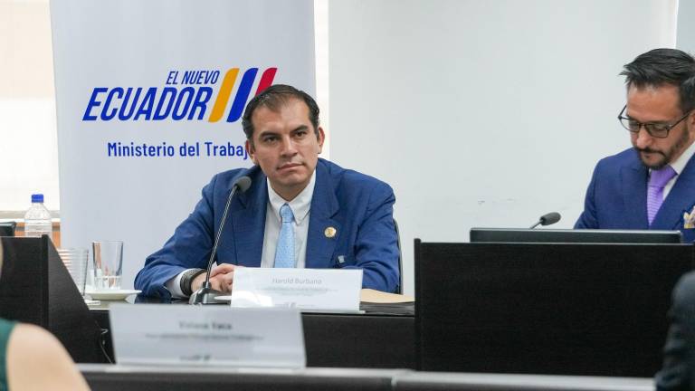 Ministerio del Trabajo fijaría hasta el 20 de diciembre el nuevo salario básico 2026