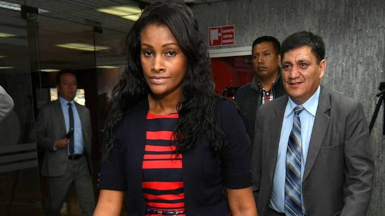 Fiscal Diana Salazar responde a unos cuantos sentenciados por delitos execrables que la acusaban de plagio en su tesis