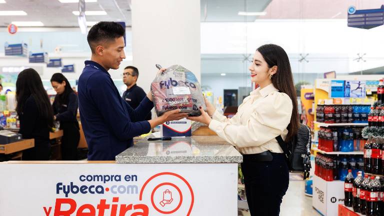 Fybeca presentó su nuevo servicio compra en línea y retira en tienda.