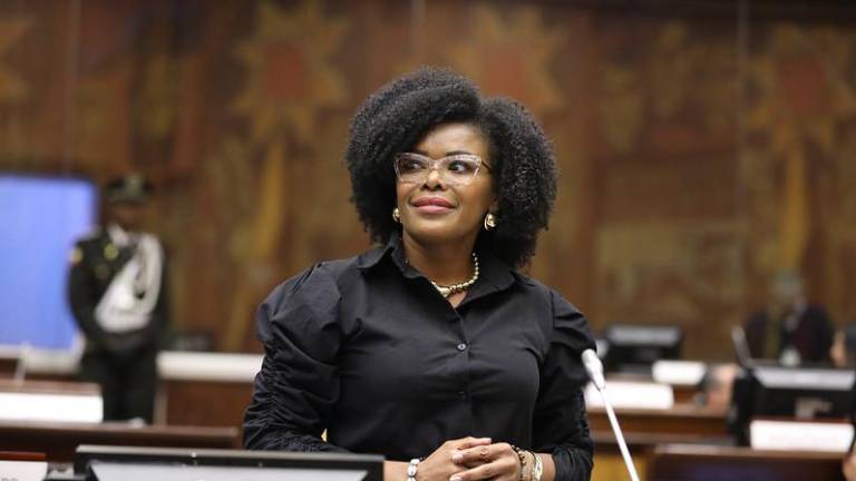 La asambleísta de la Revolución Ciudadana (RC), Paola Cabezas.