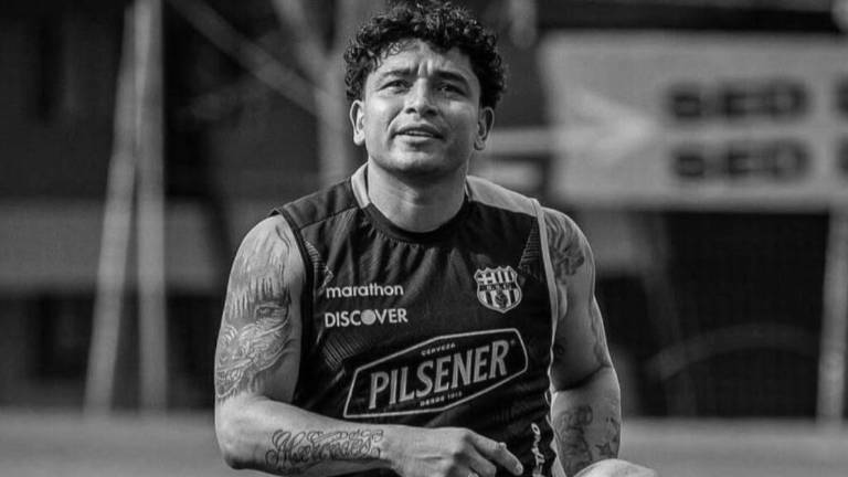 ‘Lo extraño cada segundo que pasa’: hija de Mario Pineida recuerda a su padre con emotivo video