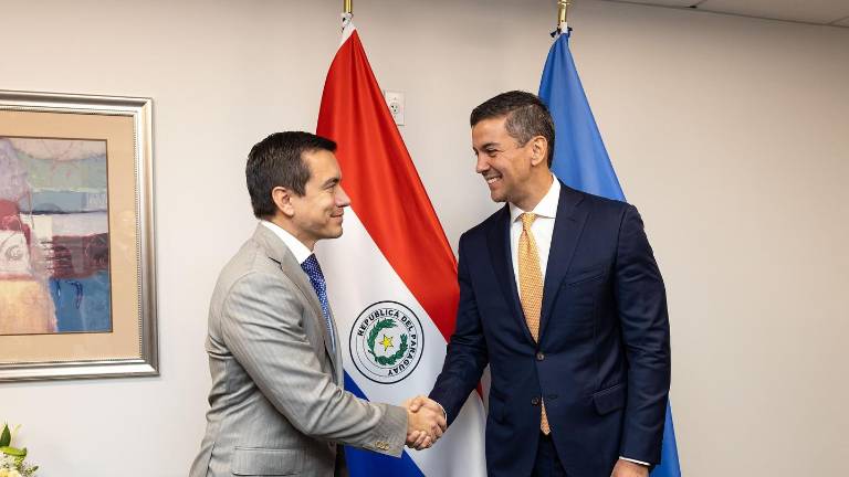 El presidente de Paraguay viajará a Ecuador el 29 de julio para reunirse con Daniel Noboa