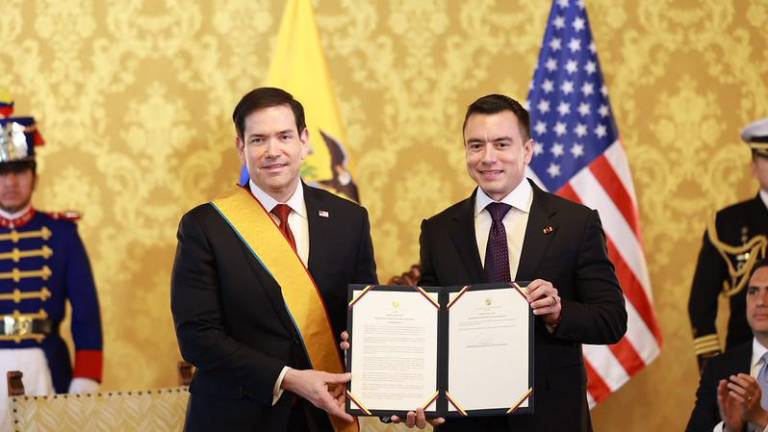Marco Rubio es condecorado por Daniel Noboa y promete mayor apoyo de Estados Unidos a Ecuador