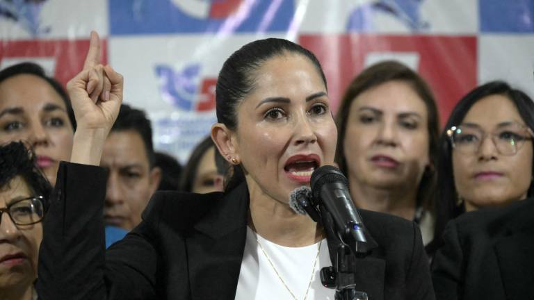 Fotografía de archivo de la excandidata presidencial Luisa González.