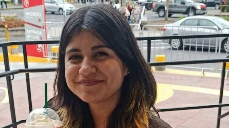 Microvistazo | Familiares y amigos despiden a Nathaly Mafla, la joven hallada sin vida en una quebrada de Quito