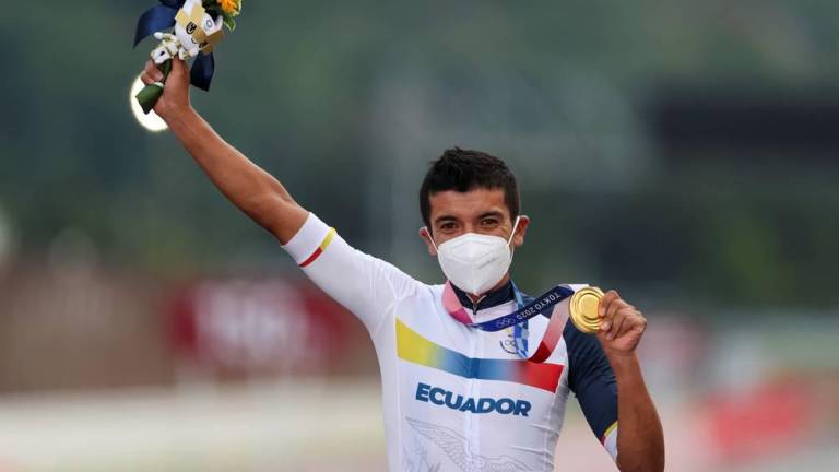 A pesar de las críticas: Carapaz correrá en la Vuelta Ciclista a Ecuador