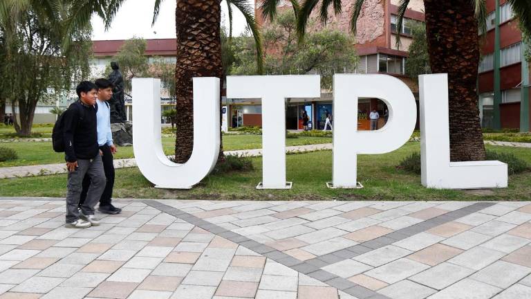 La calidad y experiencia educativa de la UTPL se suman a una visión de cambio reflejada en un proceso de innovación curricular