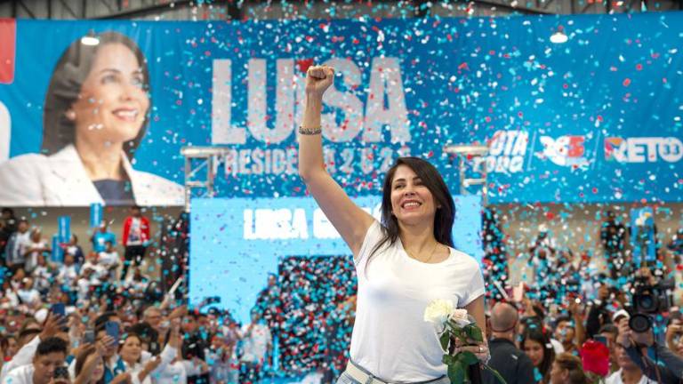 USD 500.000, transferencias y cheques: la hipótesis fiscal sobre la campaña de Luisa González en el Caso Laberinto