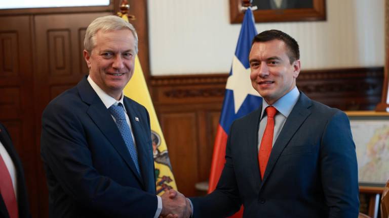 El presidente electo de Chile, José Antonio Kast, junto al presidente Daniel Noboa.