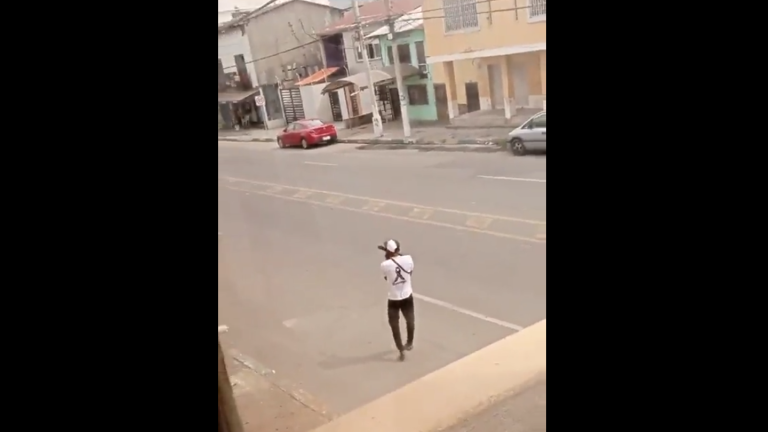Enfrentamiento a bala en principal avenida de Esmeraldas
