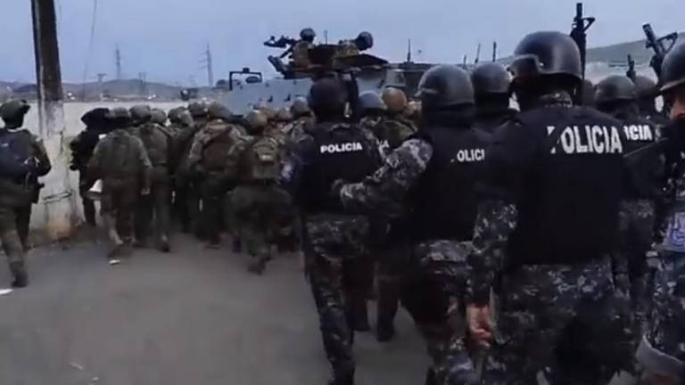 Intervienen la Penitenciaría: 1.700 militares y policías ingresan a los pabellones