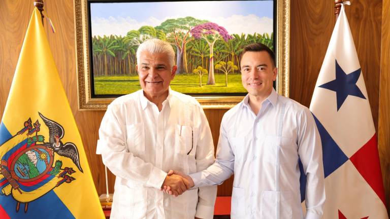 Los presidentes de Ecuador, Daniel Noboa, y de Panamá, José Raúl Mulino.