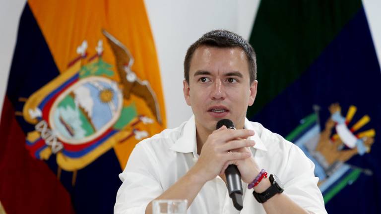 Daniel Noboa dice que la consulta popular decidirá 'si seguimos anclados al pasado o avanzamos hacia un mejor futuro'