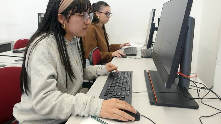 Becas TIC 2026: así puede postular al beneficio de USD 825 para estudiantes de tercer nivel