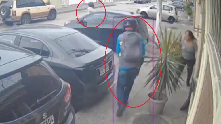 VIDEO: Mujer se enfrentó a dos sujetos que intentaron asaltarla en Guayaquil