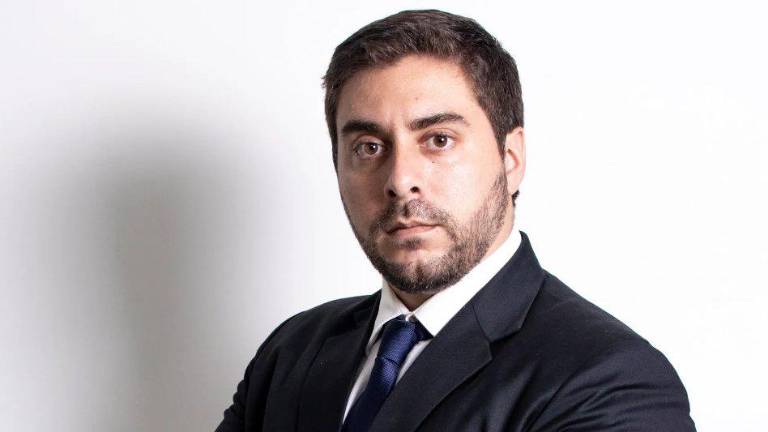 Vicente Auad asume como nuevo Gobernador del Guayas, en medio de cambios en el Gobierno