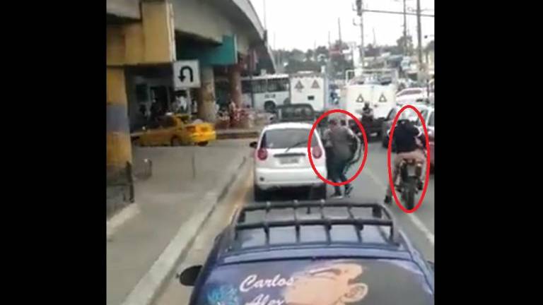 Guayaquil: robo a mano armada frustrado por un policía deja a uno de los asaltantes en prisión