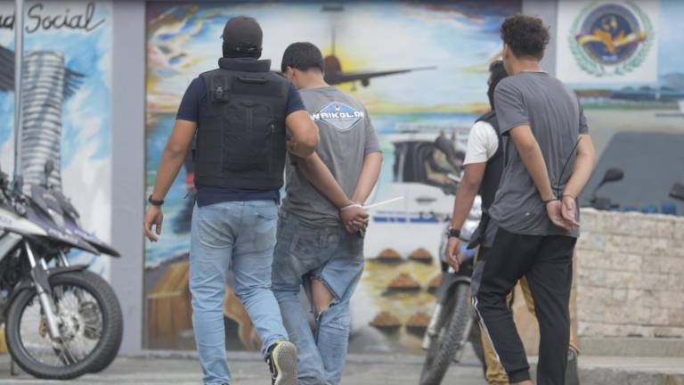 Así reclutan las bandas criminales a los jóvenes en Ecuador: De esto no se sale con vida