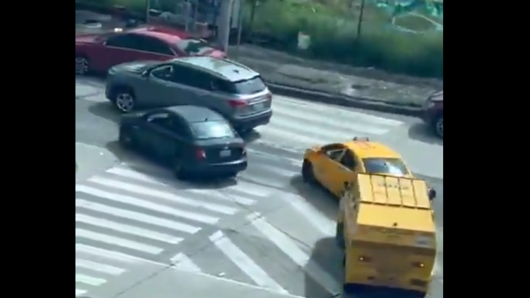 Balacera cerca del Mall del Sol, norte de Guayaquil, por presunto intento de robo a vehículo blindado