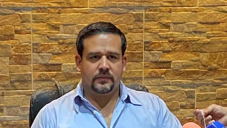 Carlos Encalada es elegido nuevo viceprefecto del Guayas