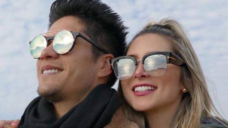 Chino Miranda y Natasha Aros reaparecen en redes sociales desmintiendo su supuesta separación