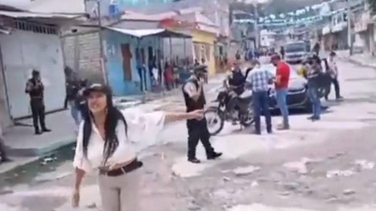 Sicarios matan al hijo de una candidata correísta en Esmeraldas, con unos 40 disparos