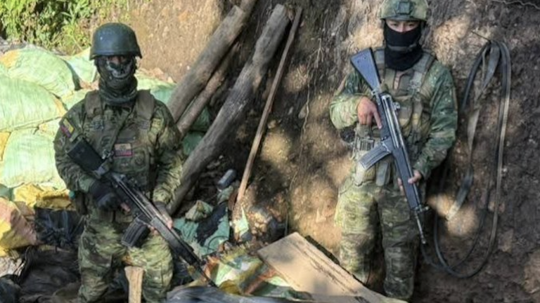 Grupo armado ataca a tiros a militares en Sucumbíos: se reportan heridos y posibles fallecidos